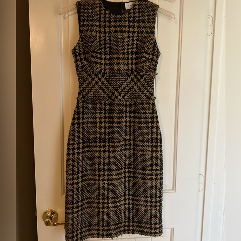 St. John Houndstooth Tweed Dress size 0